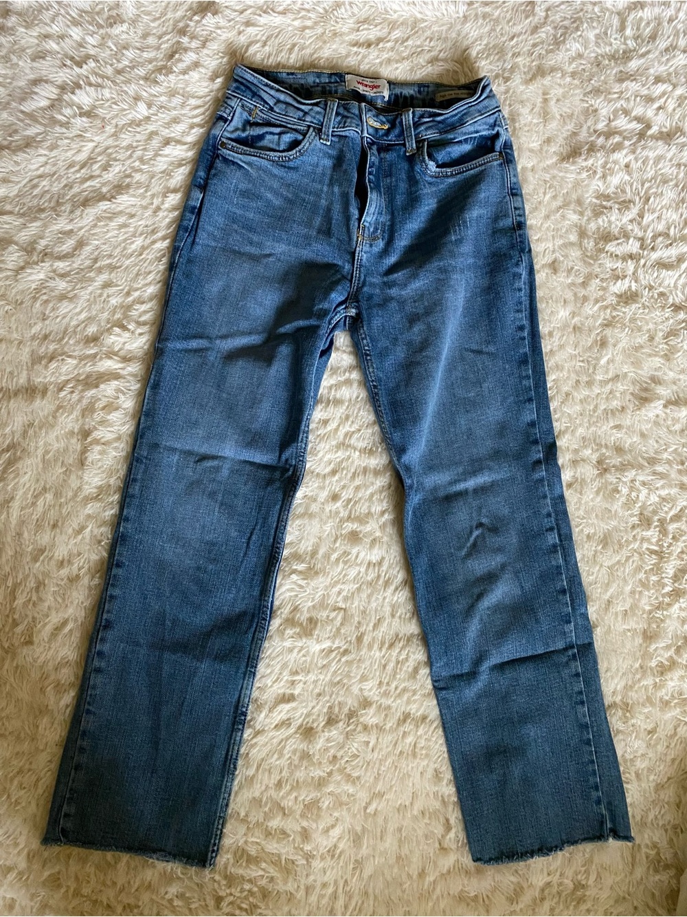 Wrangler Women's Medium Blue Straight Jeans